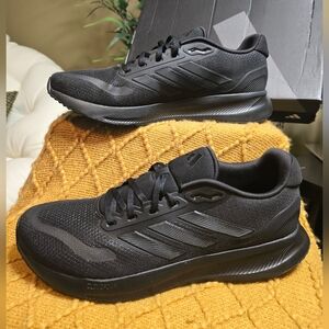 Adidas Runfalcon 5 W/ cloudfoam, Men's size 12, Black